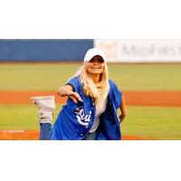 Kristen Chenowith throws out the first pitch for the Tulsa Drillers