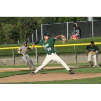 Medford Rogues pitcher Tanner Simpson