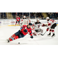 Binghamton Devels defend against the Springfield Thunderbirds