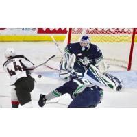 Vancouver Giants defenceman Bowen Byram eyes a goal against the Seattle Thunderbirds