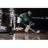 Florida Everblades goaltender Ken Appleby enters the ice earlier this season