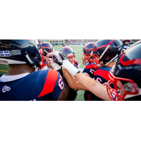 Montreal Alouettes huddle