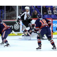 Vancouver Giants  forward Justin Sourdif