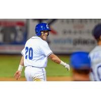 Sioux Falls Canaries outfielder Mike Hart