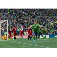 Jordan Morris of Seattle Sounders FC celebrates his goal again FC Dallas during Round One of the 2019 Audi MLS Cup Playoffs