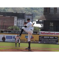 Justin Topa pitching for the West Virginia Power