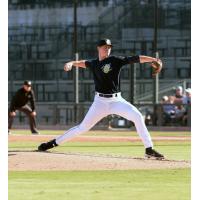 Columbia Fireflies pitcher Eric Cerantola