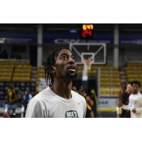 KW Titans guard Shakwon Barrett