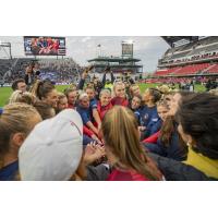 Washington Spirit huddle