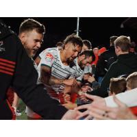 Utah Warriors greet fans