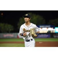 Charleston RiverDogs outfielder Shane Sasaki