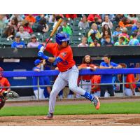 Mark Vientos of the Syracuse Mets in action