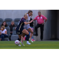 North Carolina Courage forward Millie Farrow