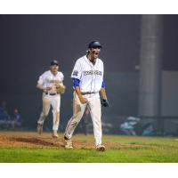 Fond du Lac Dock Spiders on game night