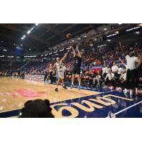 Scarborough Shooting Stars battle Niagara River Lions