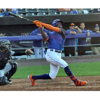 Syracuse Mets' Ronny Mauricio at bat