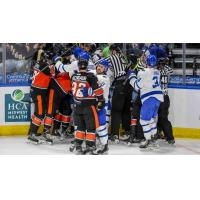 Wichita Thunder anf Kansas City Mavericks on game night