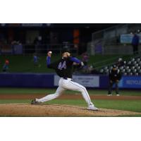 Syracuse Mets' Joey Lucchesi in action