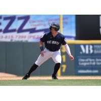 Elijah Dunham of the Somerset Patriots on the basepaths