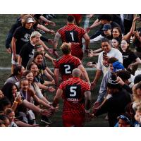 Utah Warriors head to the field at Zions Bank Stadium