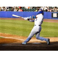 Syracuse Mets' Luke Ritter at bat