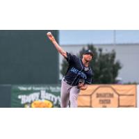 Lake Country DockHounds pitcher Bryan Bonnell