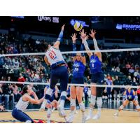 Grand Rapids Rise opposite hitter Naya Shime goes high against the San Diego Mojo