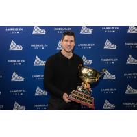 Sidney Crosby with the Sidney Crosby Trophy