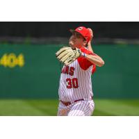 Ottawa Titans pitcher Shane Gray