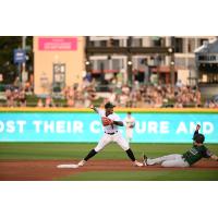 Dayton Dragons second baseman Victor Acosta