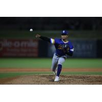 Biloxi Shuckers pitcher Alexander Cornielle
