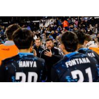 Colorado Springs Switchbacks Head Coach James Chambers addresses the team