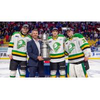 London Knights with the Wayne Gretzky Trophy