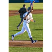 Tri-City Dust Devils third baseman Matt Coutney